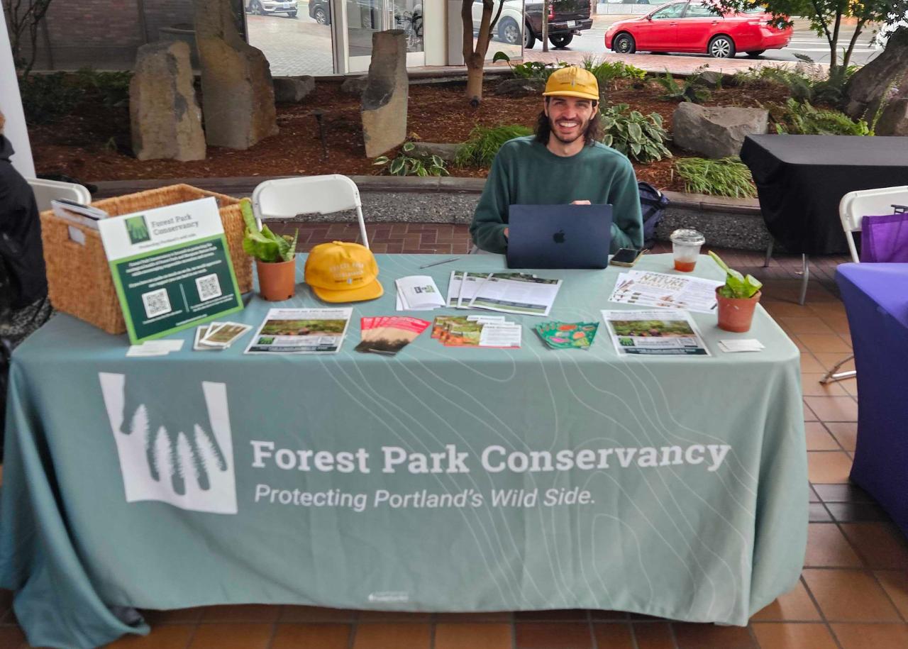 Volunteer Event at Lower Holman with Fjall Raven