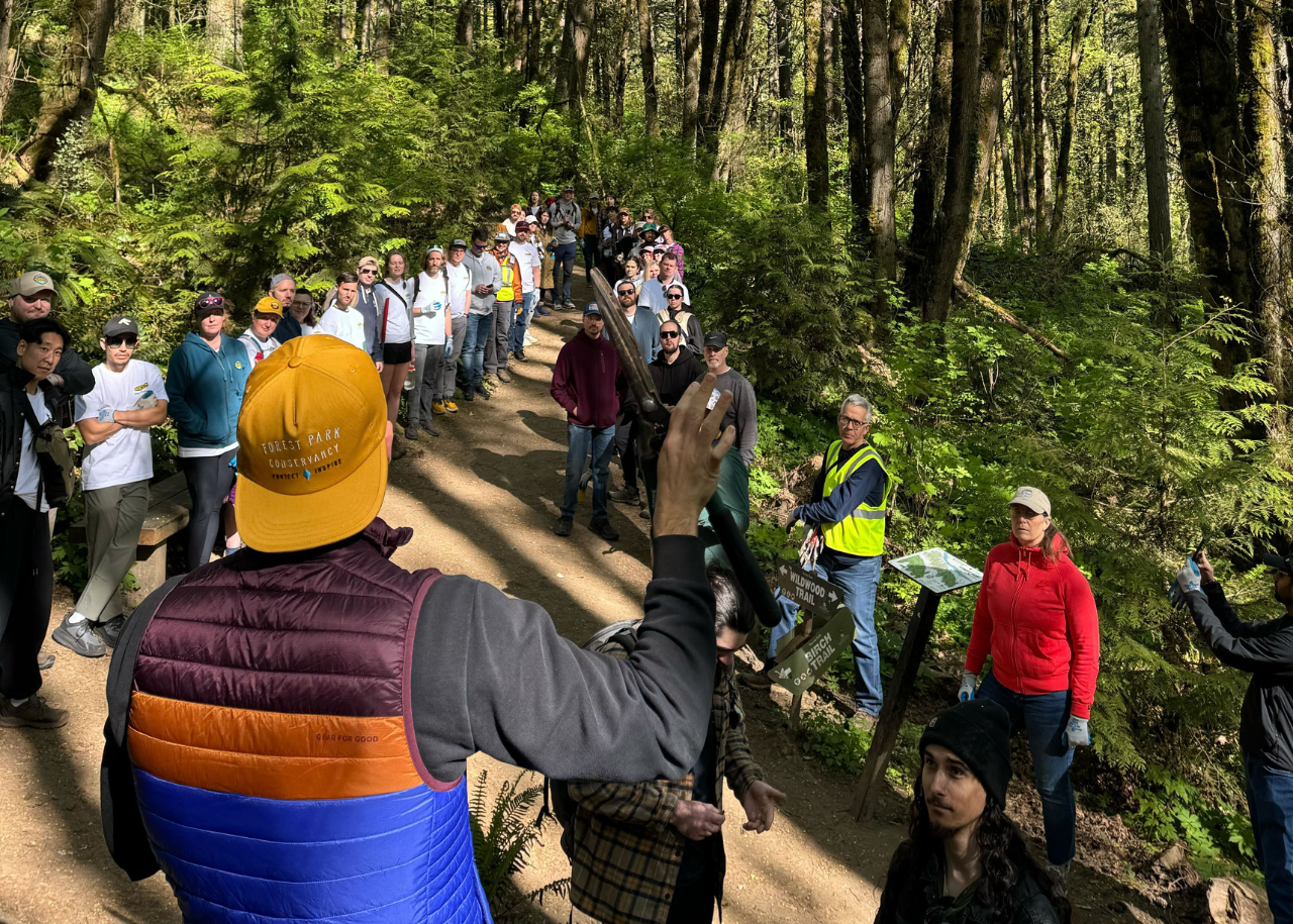 Volunteer Event at Lower Holman with Fjall Raven
